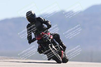 media/Oct-13-2025-Moto Forza (Mon) [[a66d839500]]/4-C Group/Session 4 (Turn 9)/